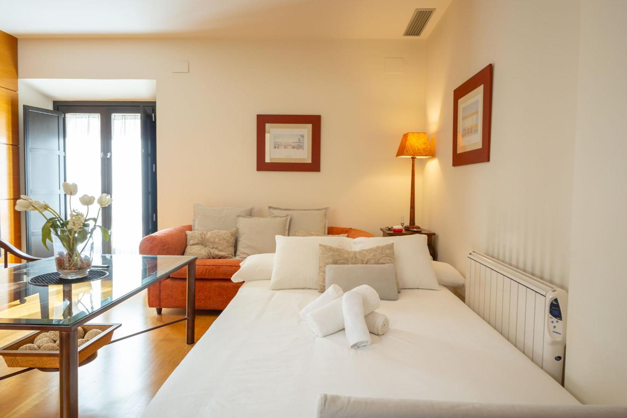 La Maestranza Charming One Or Two Bedrooms Apartments By Ocityzen Sevilla Exteriör bild